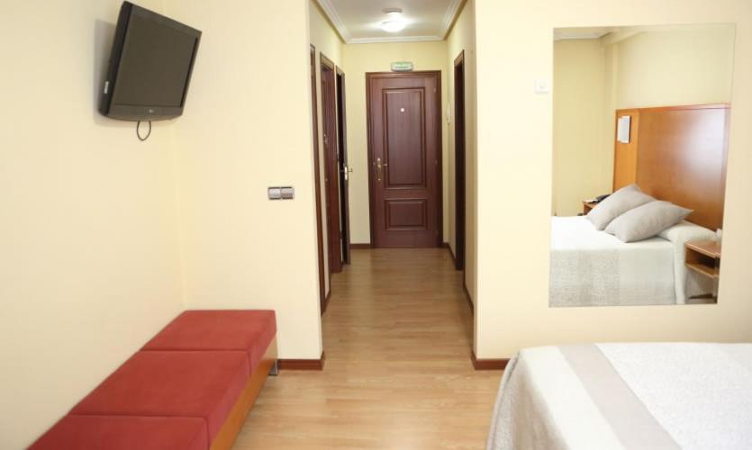 Motel Punta Cana Sigueiro Εξωτερικό φωτογραφία